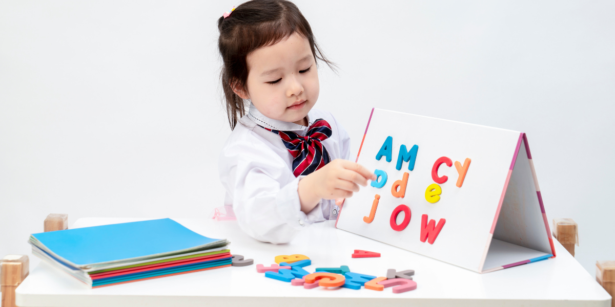 Storytelling Sessions for Phonics Learning